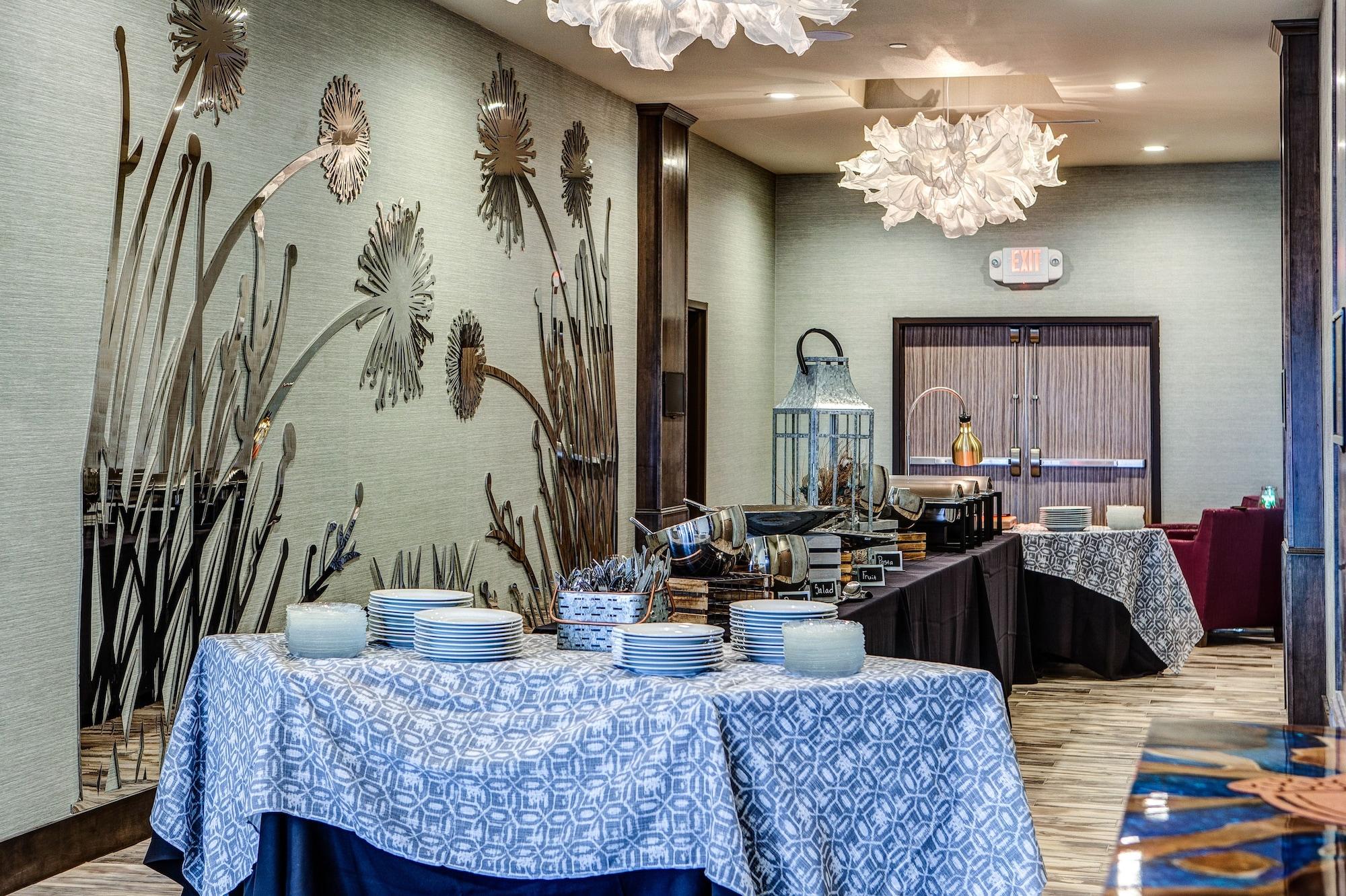 Hilton Garden Inn Topeka Dış mekan fotoğraf