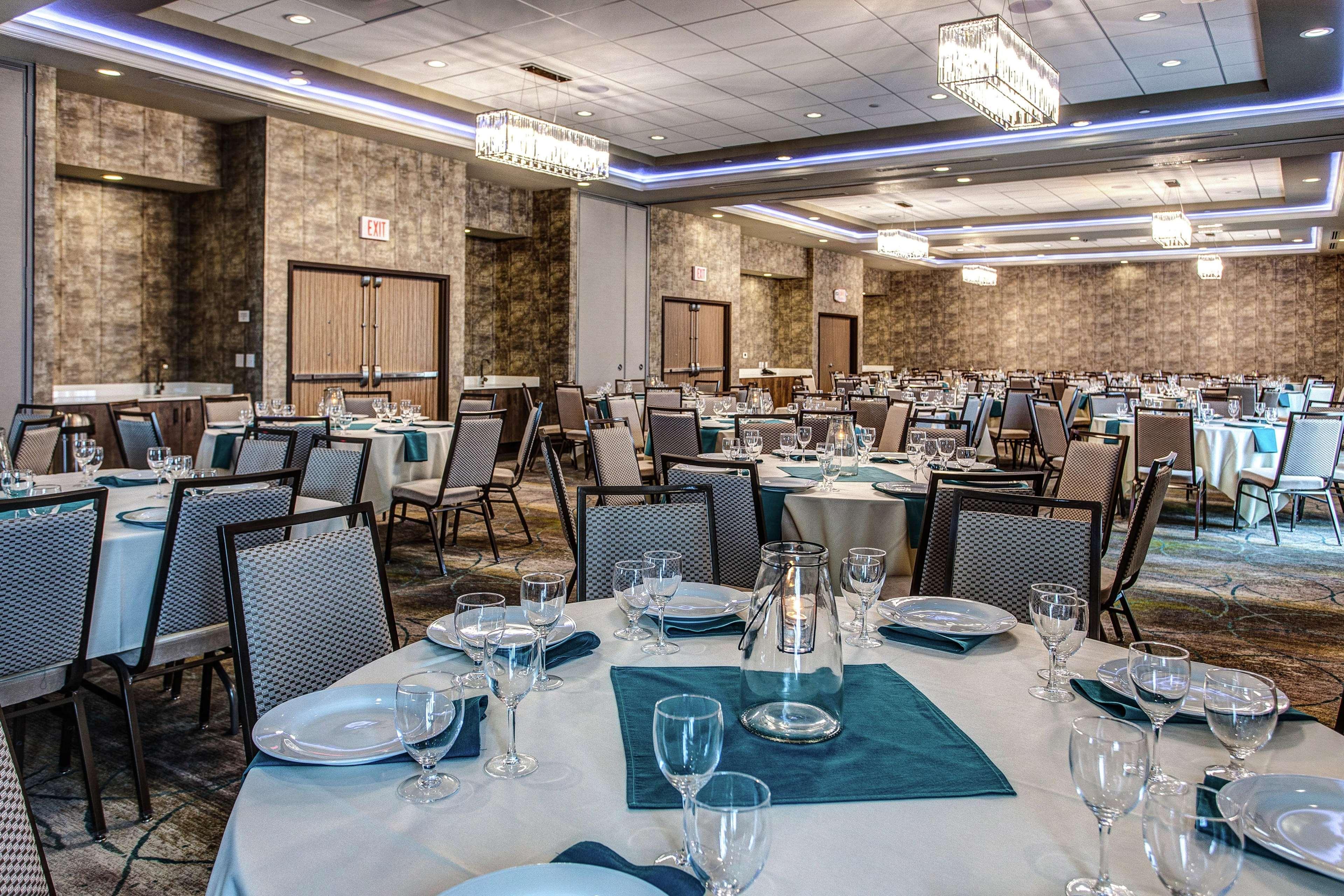 Hilton Garden Inn Topeka Dış mekan fotoğraf