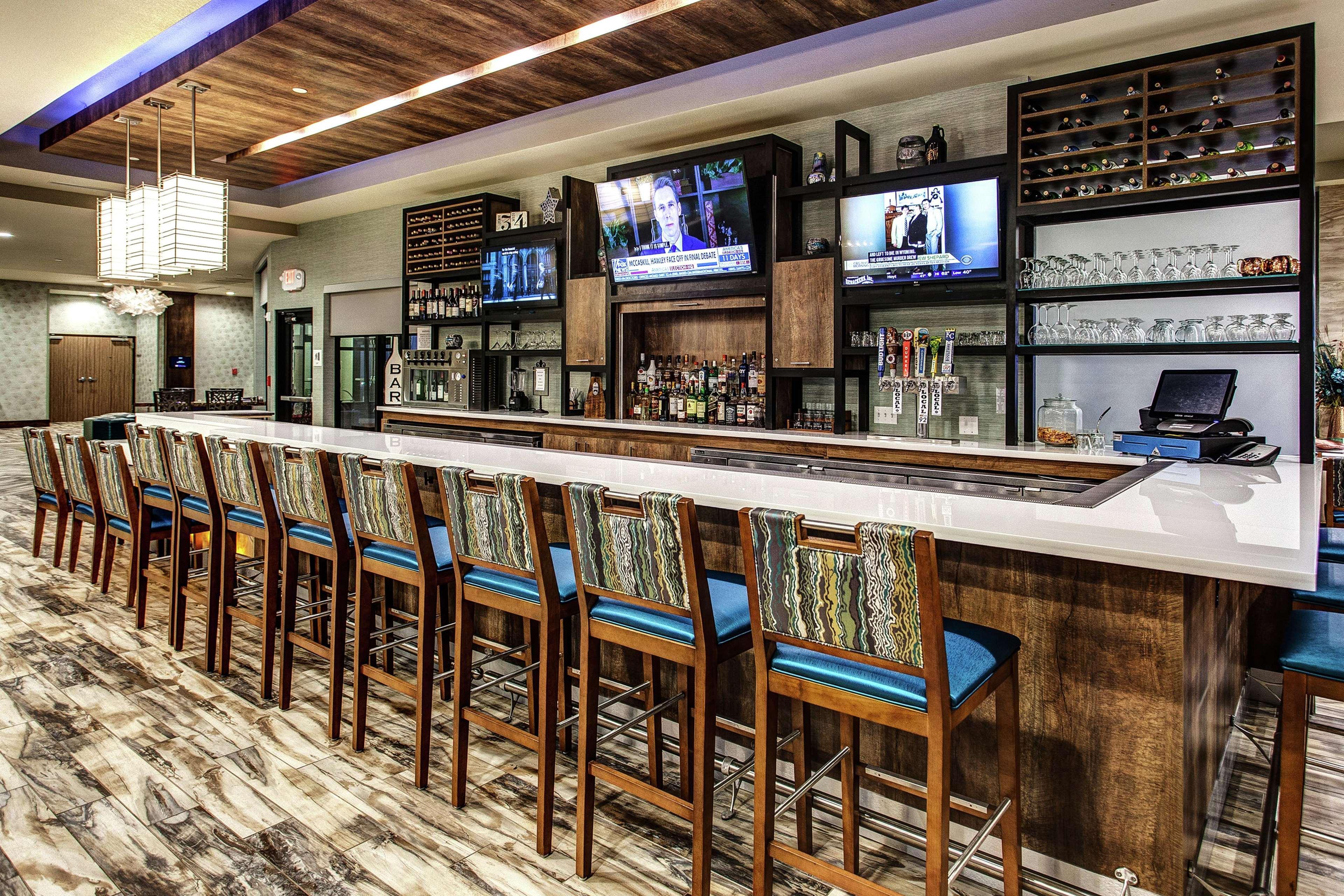 Hilton Garden Inn Topeka Dış mekan fotoğraf
