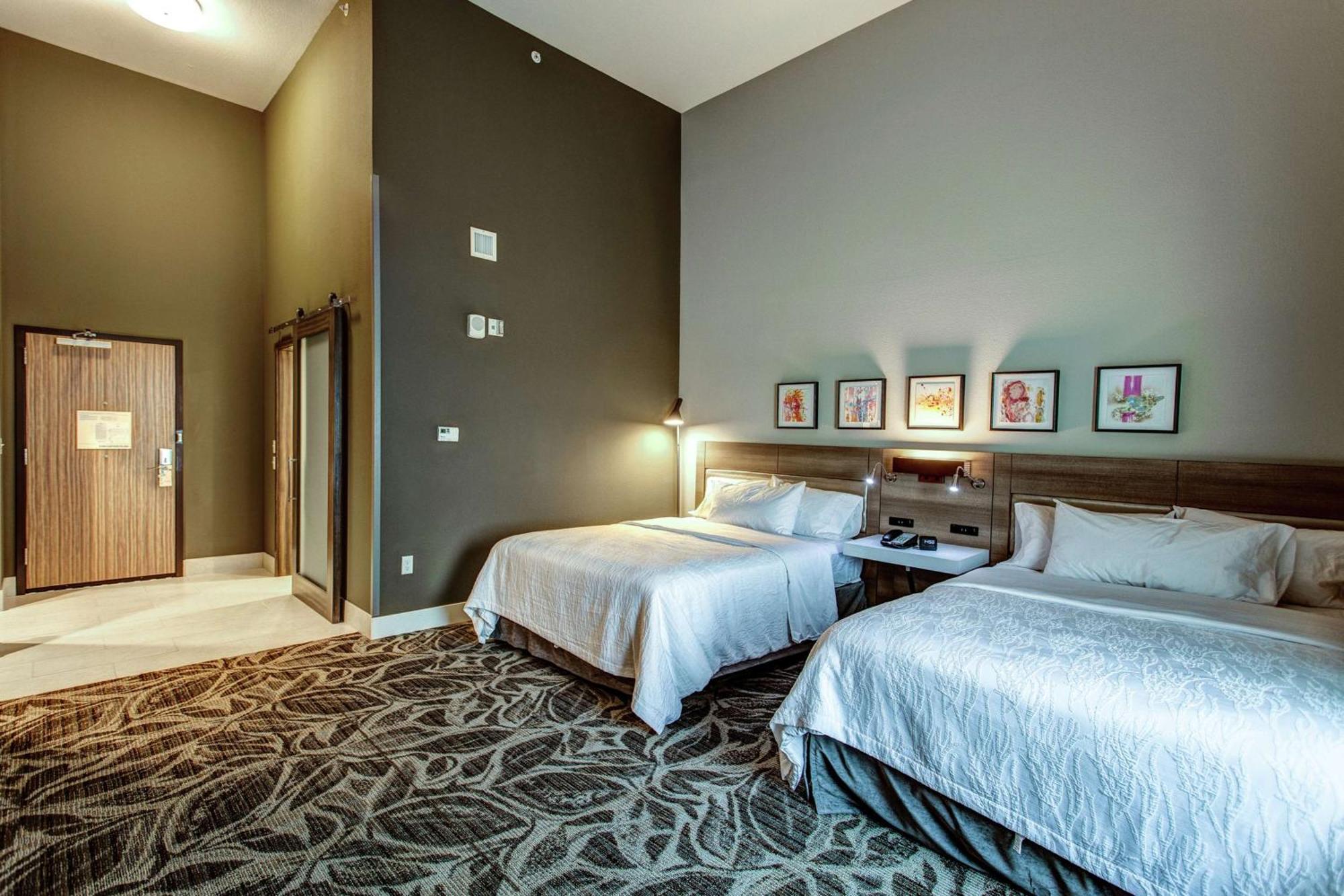 Hilton Garden Inn Topeka Dış mekan fotoğraf