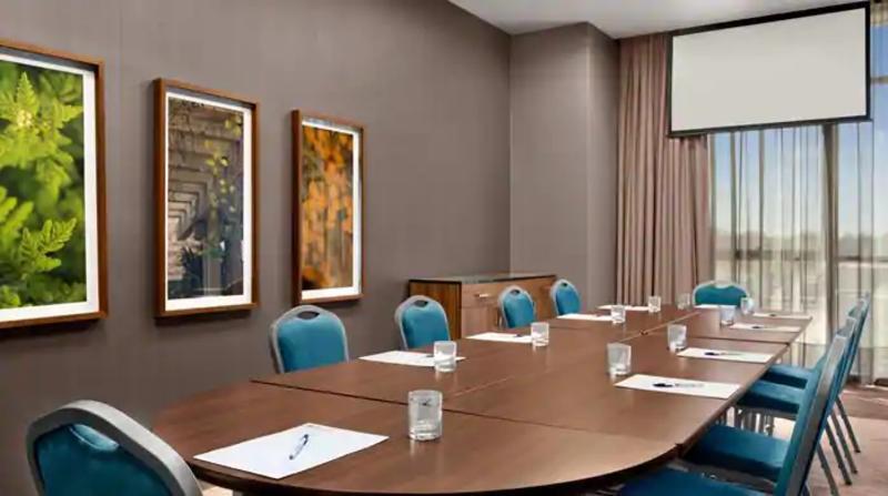 Hilton Garden Inn Topeka Dış mekan fotoğraf